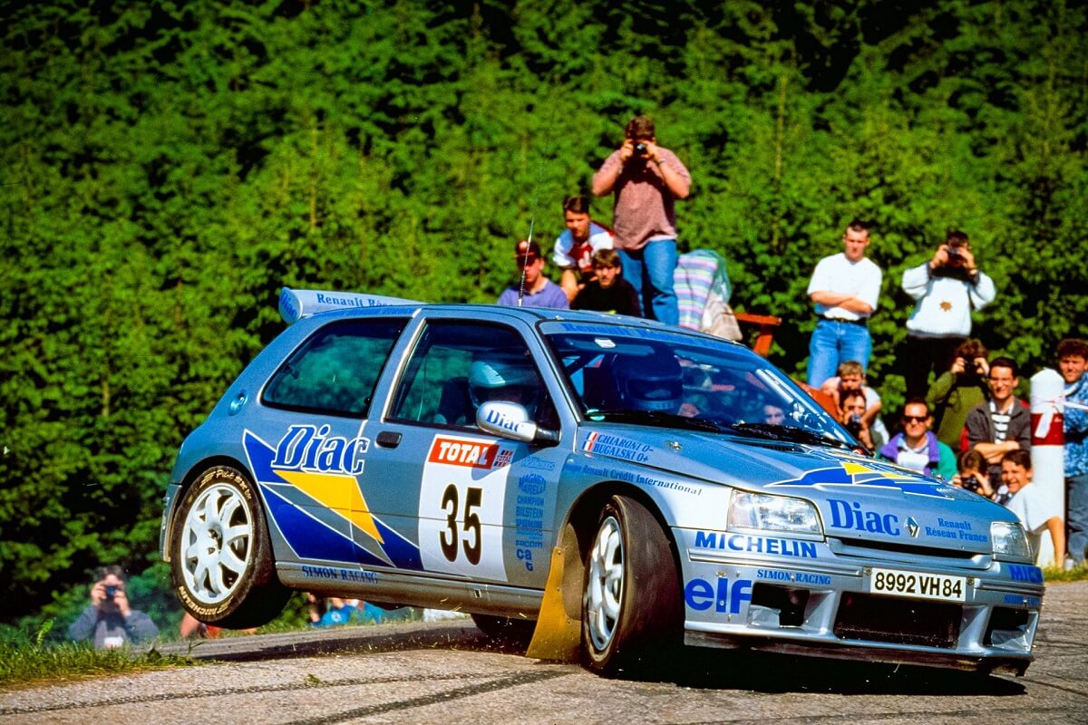 Renault Clio Maxi